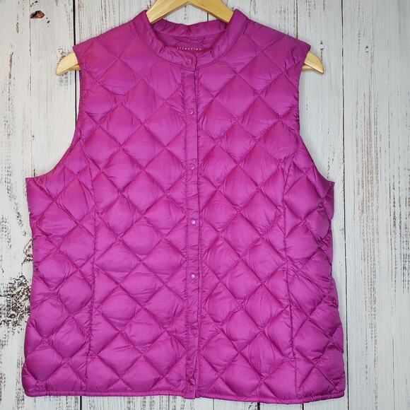 EUC Women's Attention brand, Sz L fuchsia Quilted Down Filled snap-up Vest. - Picture 1 of 7